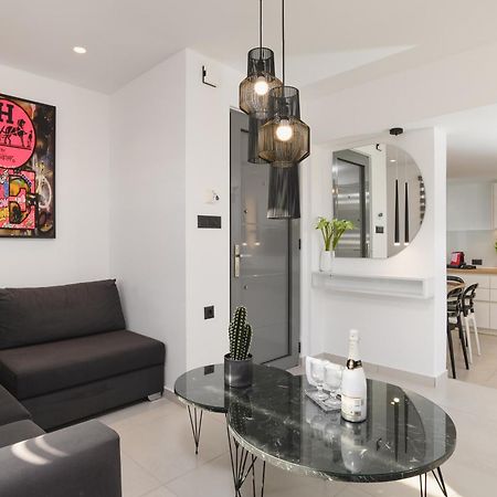 Castelo View Luxury Apt Rhodes City Esterno foto