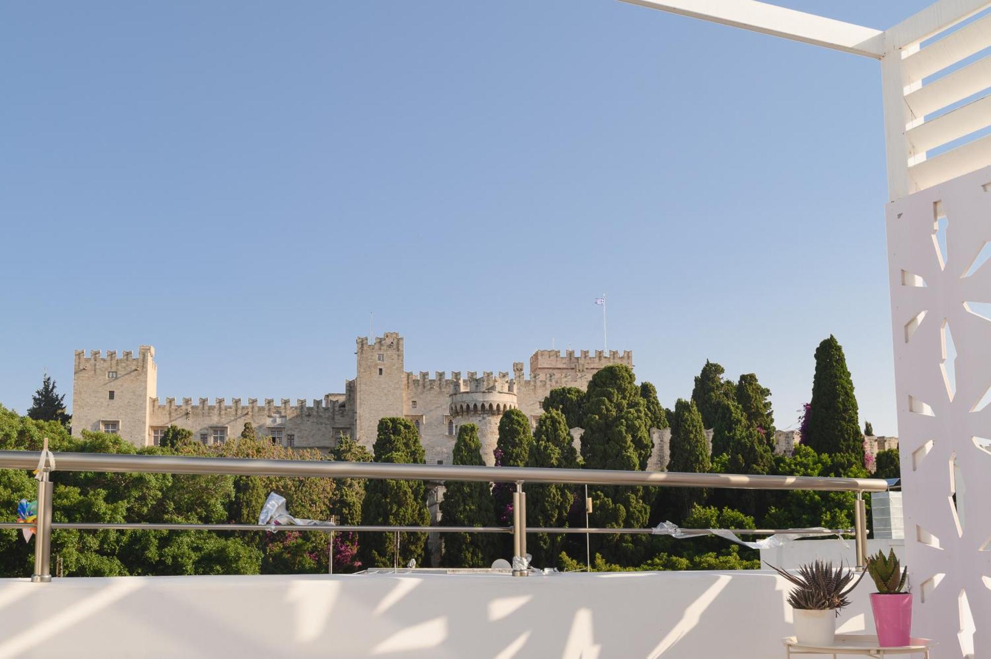 Castelo View Luxury Apt Rhodes City Esterno foto